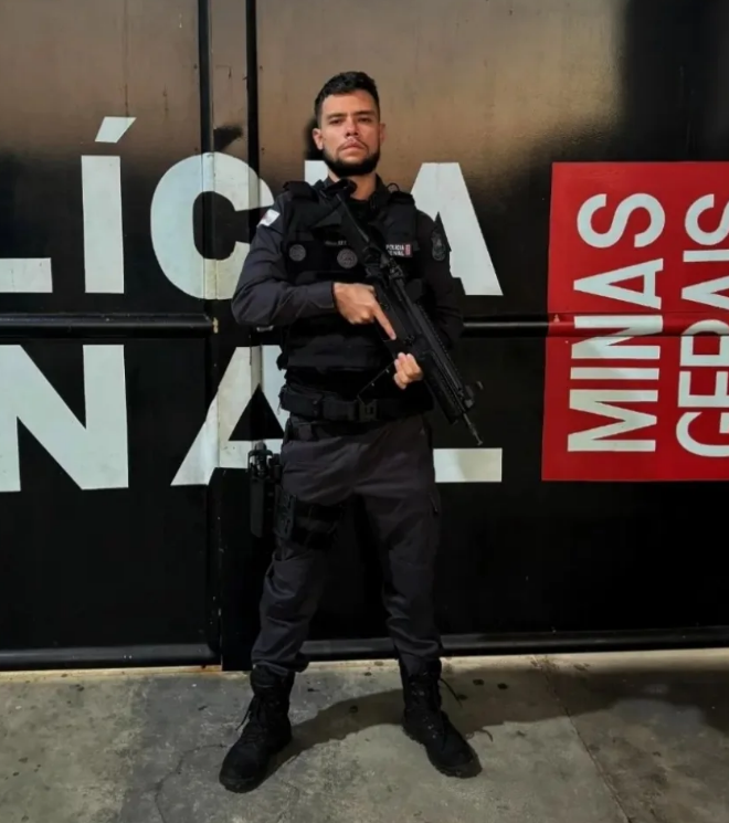 Robson em registro de sua trajetória na Polícia Penal de Minas Gerais